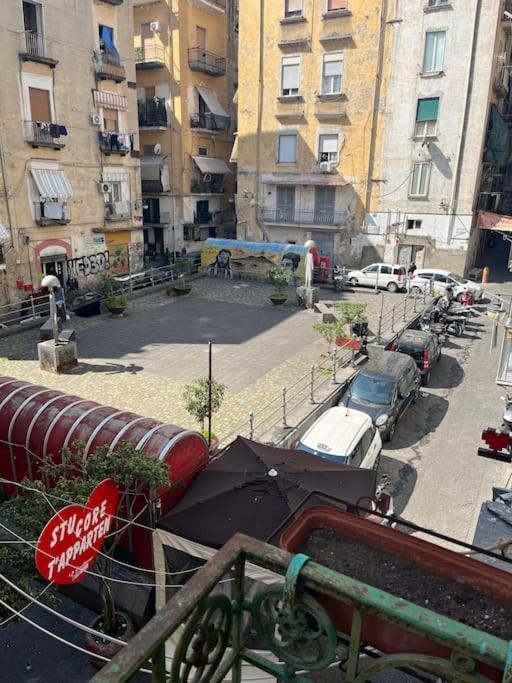 La Casa Di Pepo Leilighet Napoli Eksteriør bilde